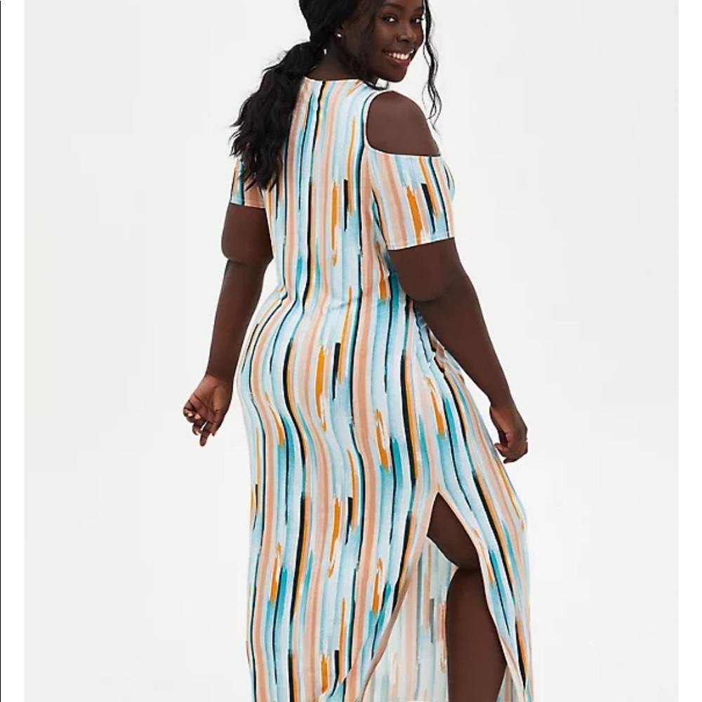 NWT SUPER SOFT MULTI STRIPE COLD SHOULDER MAXI DRESS